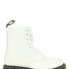 Dr. Martens Dr Martens Boots Femme 1460 Pascal Cuir Virginia Blanc 1 Dr. Martens Dr Martens Boots Femme 1460 Pascal Cuir Virginia Blanc -Magasin De Chaussures 1460 pascal optical white virginia