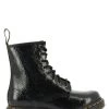 Dr. Martens Dr Martens Boots Femme 1460 Cuir Verni Effet Vieilli Noir 1 Dr. Martens Dr Martens Boots Femme 1460 Cuir Verni Effet Vieilli Noir -Magasin De Chaussures 27774001 dr martens