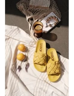 Colors Of California Claquettes Slide With Braided Upper Jaune Femme -Magasin De Chaussures jinfyedge85 lim colors of california 4